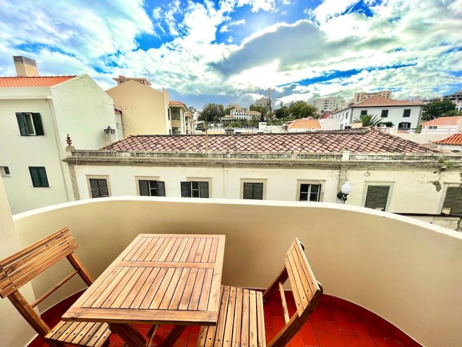 Lux City Center Apartment فونشال المظهر الخارجي الصورة